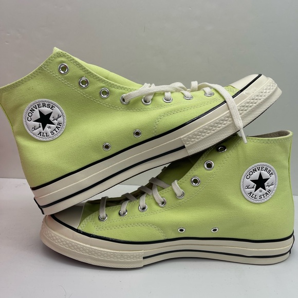 Converse Men’s A07428C
CHUCK 70 HI
CITRON THIS/EGRET All Star High Top Sneakers - Picture 16 of 16